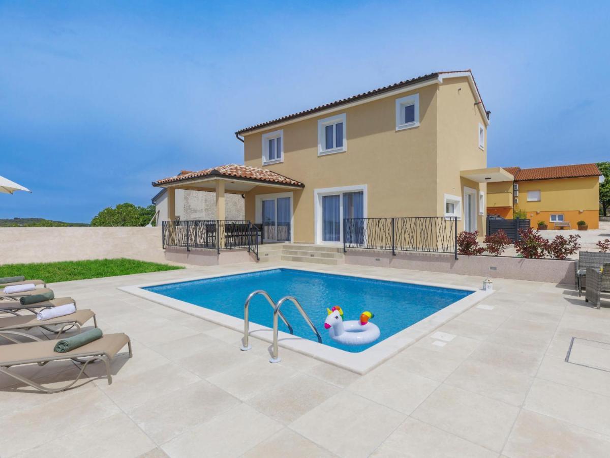 Holiday Home Villa Dora By Interhome Pula Zewnętrze zdjęcie